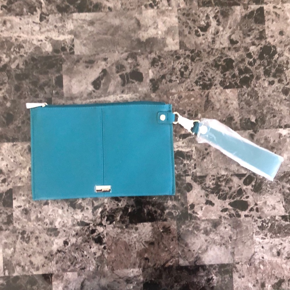 Thirty-one Via Noon clutch